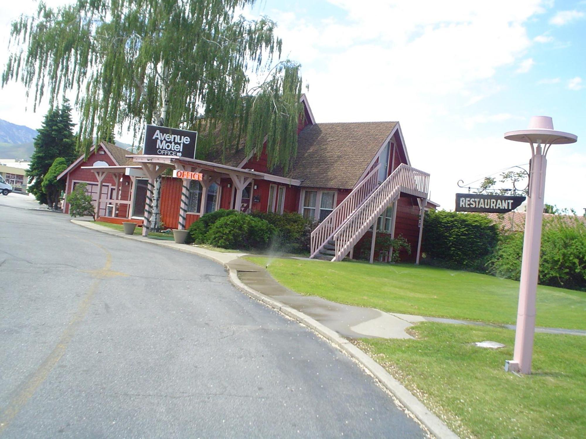 Avenue Motel Wenatchee Exterior photo